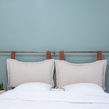 Stylish Modern Classic Apartment Salonicco Esterno foto